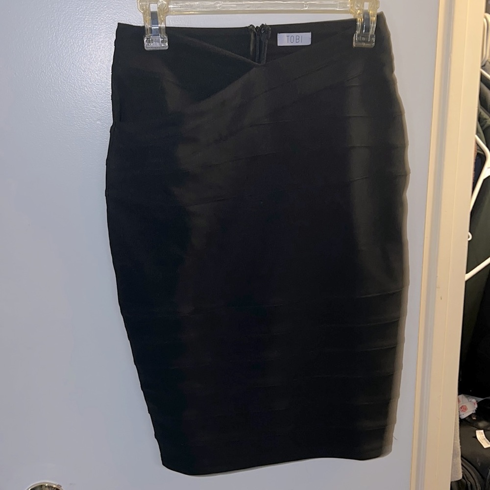 Black Tobi High Waisted Pencil Skirt